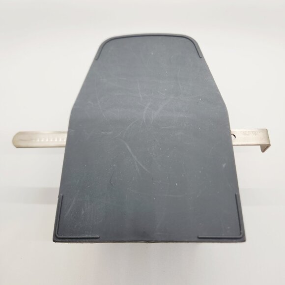 Corner Office Two Hole Punch Black Silver Works Good Legal Documents for Files - Picture 4 of 8